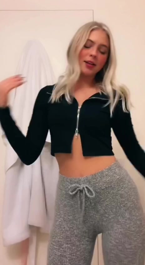 Jordyn Jones so beauty!!! Sexy dance on bedroom new vid-update