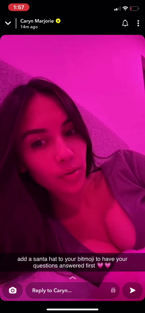 Caryn Marjoriee!! Sexy in bed