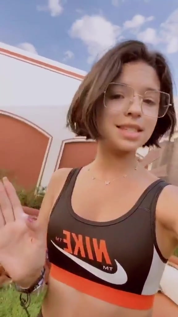 Angela Aguilar!! Hot tiktok girl new video…
