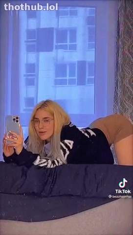 Bez Talanta nude big ass…