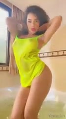 Yeiverlin Rodriguez full naked tease…