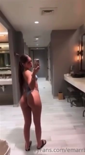Emarrbb!! Nude shower in bathroom…