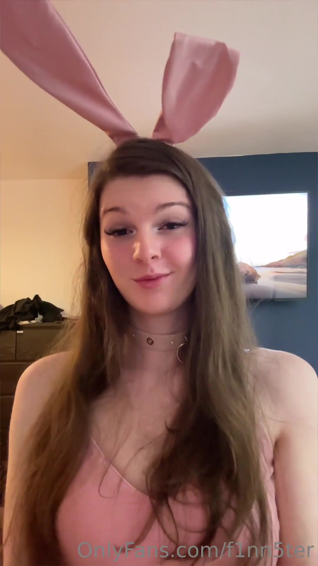 F1nn5ter slutty bunny…