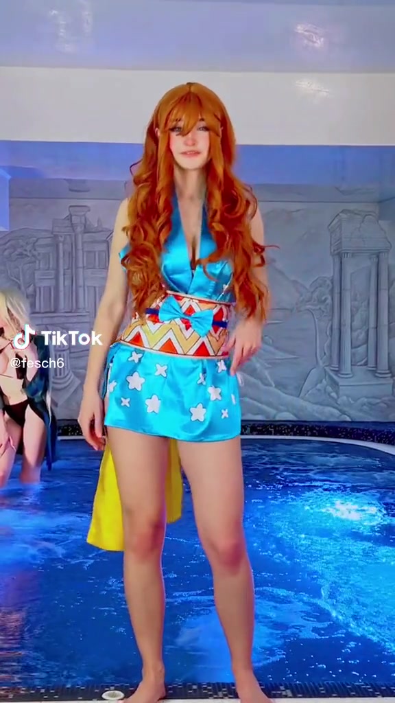 Fesch6 nami cosplay…