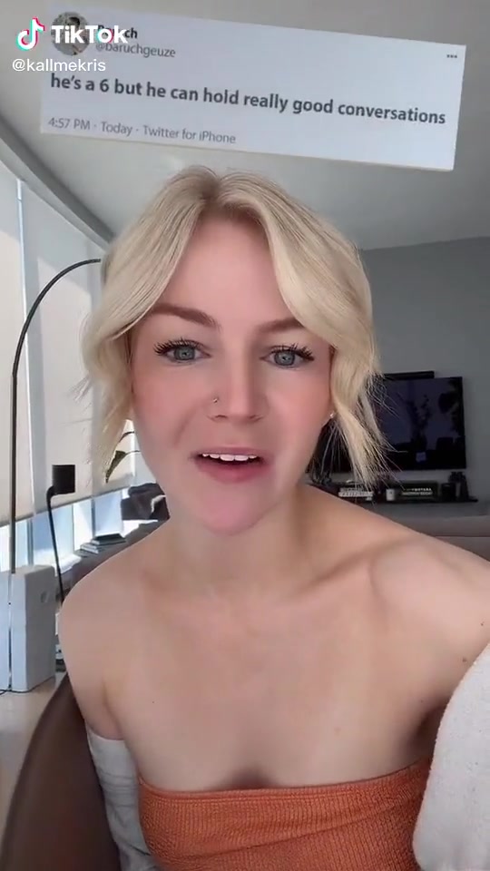 Kallmekris – Sexy in bedroom…