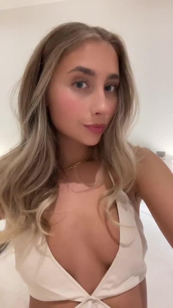 Lily Phillips new sexy video…