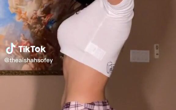 Aishahsofey slutty babe