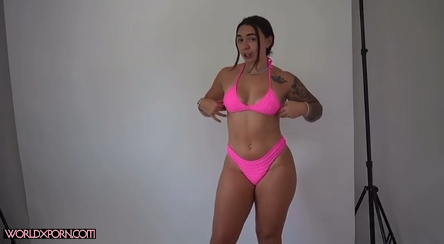 Abby Berner – Sexy in lingerie