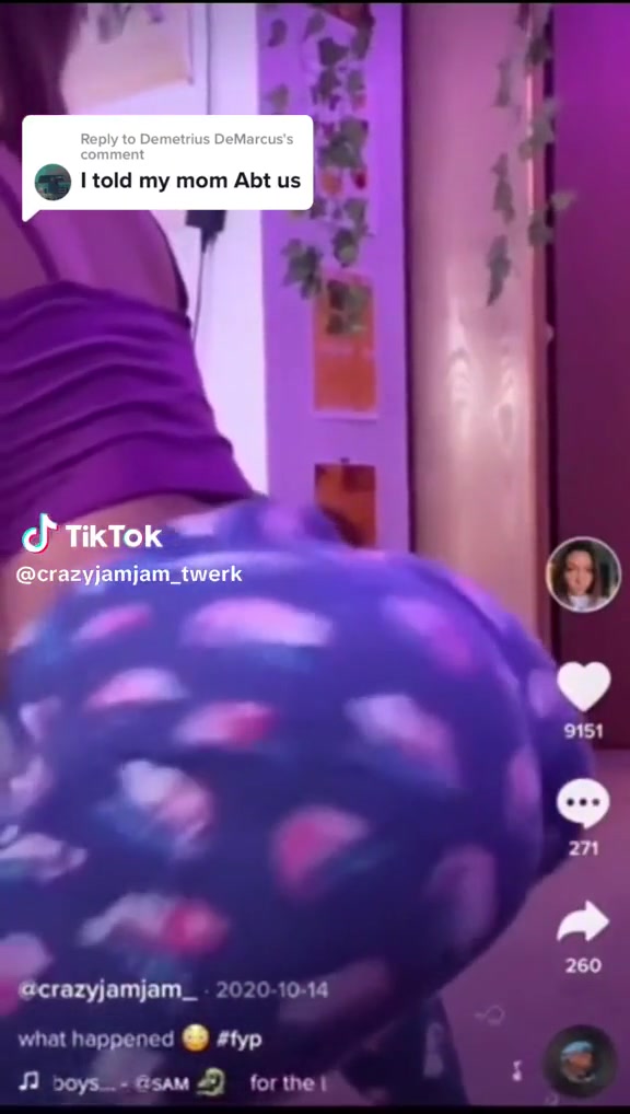 Crazyjamjam twerking ass