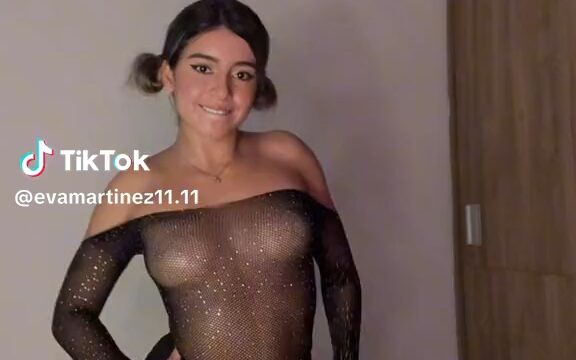 Eva Martinez – Sexy with erotic body