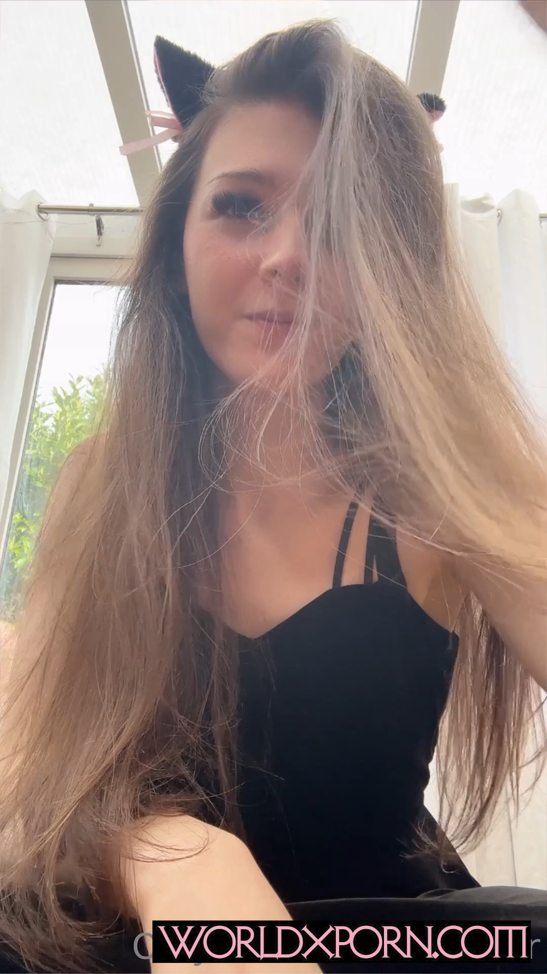 F1nn5ter – Sexy with erotic body