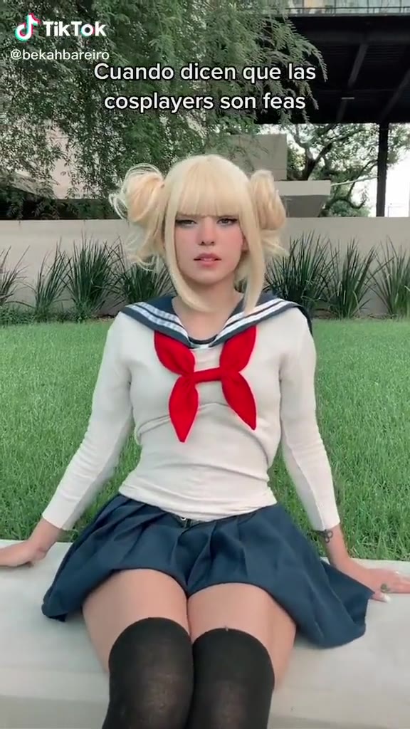Rebeccabareiro – Sexy in uniform