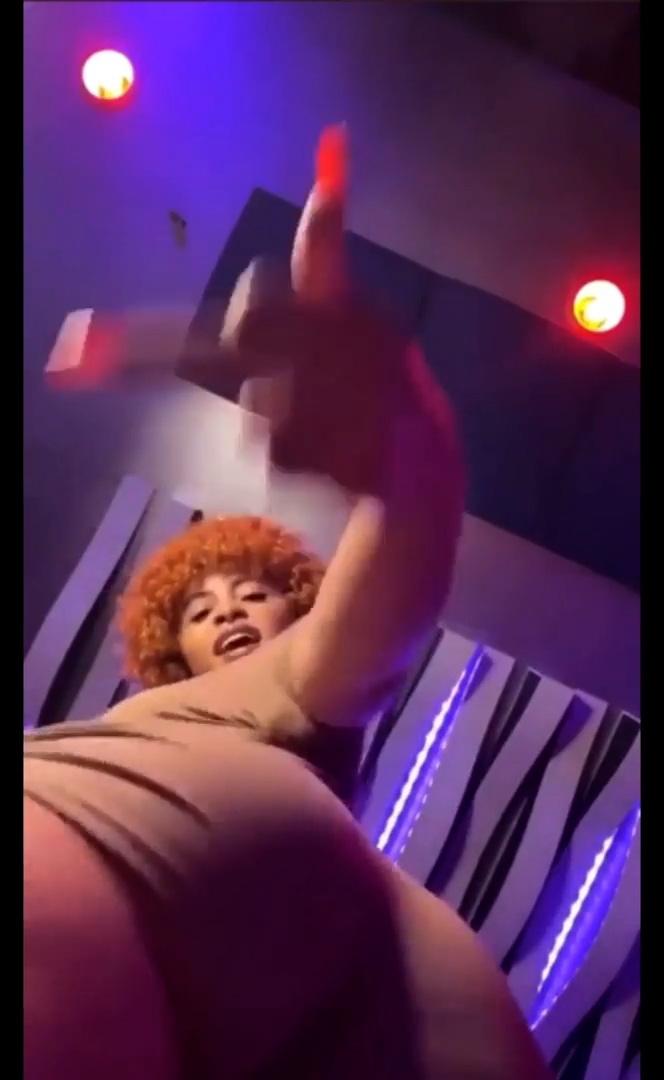 Ice Spice shaking big ass!!! New Video Onlyfans Leak