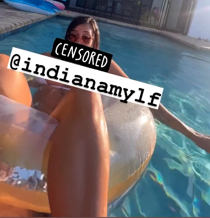 Indiana Mylf new pool sex with her BF!!! So hot