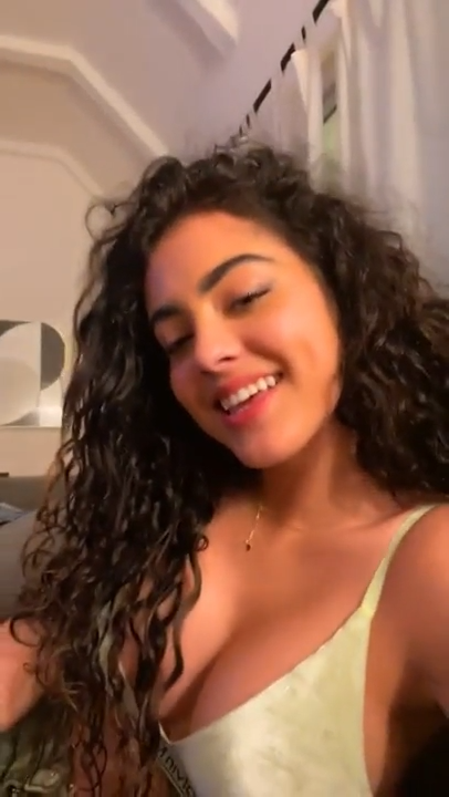 Malu Trevejo hot sexy babe