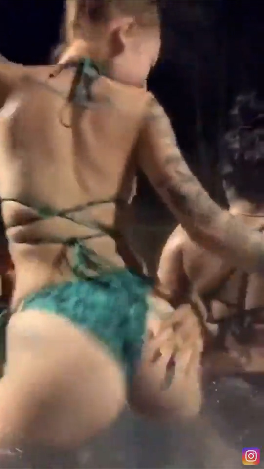 Danielle Bregoli/Bhad Bhabie sexy show erotic body with her friend!!! So hot