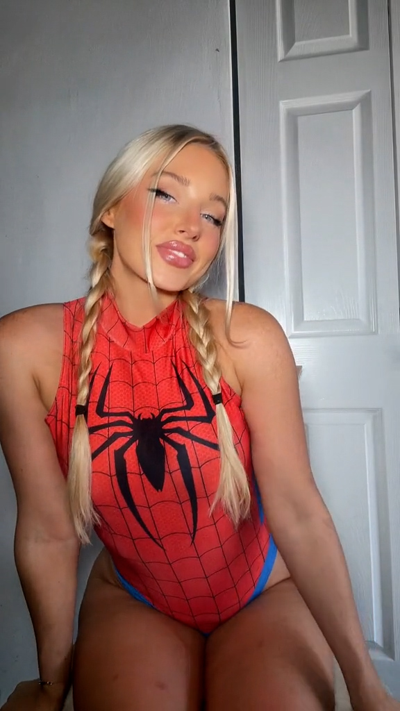 Charlotte Parkes!!! New Onlyfans video leaked so hot