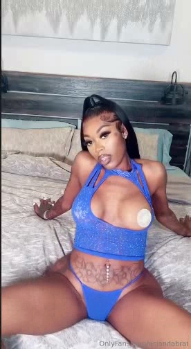 Asiandoll Hot Onlyfans trending video leaked!!! Nude big boobs on bed…