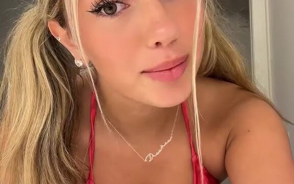 Breckie Hill Onlyfans Leaked – Naked Body Sexy Very Lewd