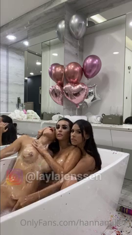 Hanna Miller Nude Bathtub Lesbian Orgy Play Leaked Video